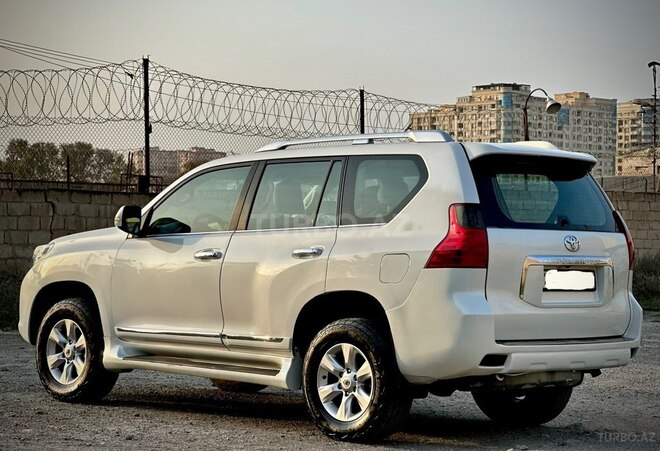 Toyota Land Cruiser Prado 2010, 221,258 km - 2.7 l - Bakı