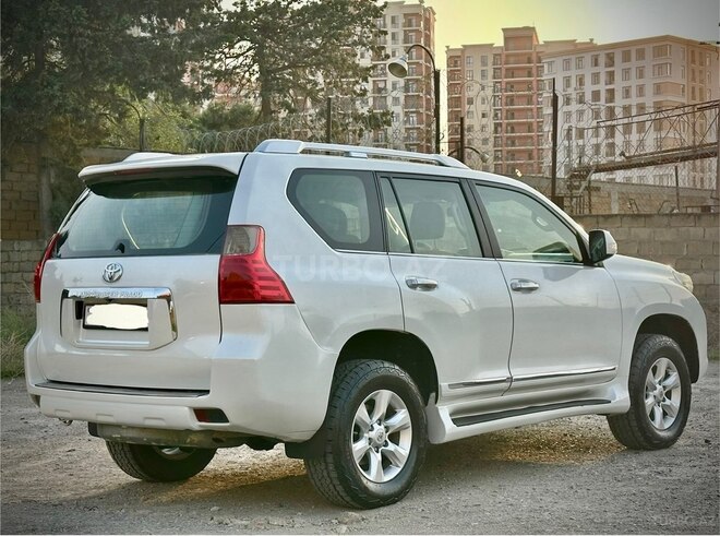 Toyota Land Cruiser Prado 2010, 221,258 km - 2.7 l - Bakı