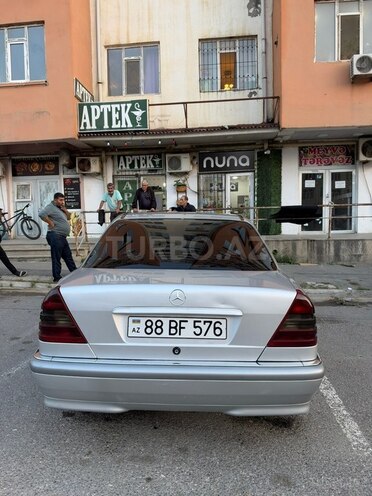 Mercedes C 180 1997, 357,242 km - 1.8 l - Bakı