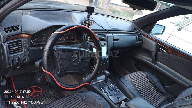 Mercedes E 200 1996, 470,321 km - 2.0 л - Saatlı
