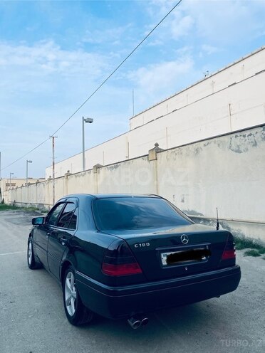 Mercedes C 200 1993, 453,267 km - 2.0 l - Yevlax