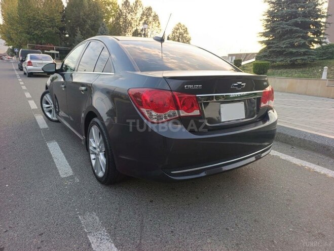 Chevrolet Cruze 2015, 197,000 km - 1.4 l - Göygöl