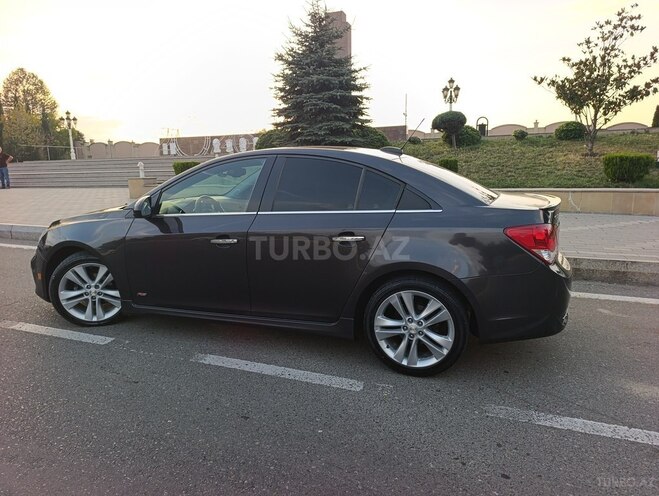 Chevrolet Cruze 2015, 197,000 km - 1.4 l - Göygöl