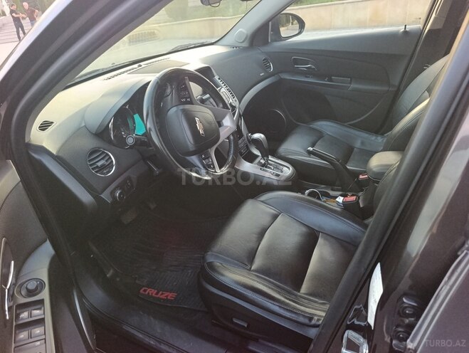 Chevrolet Cruze 2015, 197,000 km - 1.4 l - Göygöl