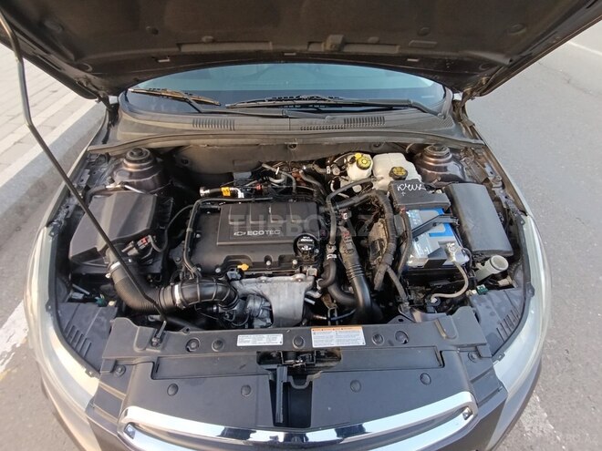 Chevrolet Cruze 2015, 197,000 km - 1.4 l - Göygöl