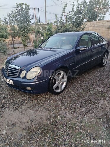 Mercedes E 240 2004, 423,000 km - 2.6 l - Salyan