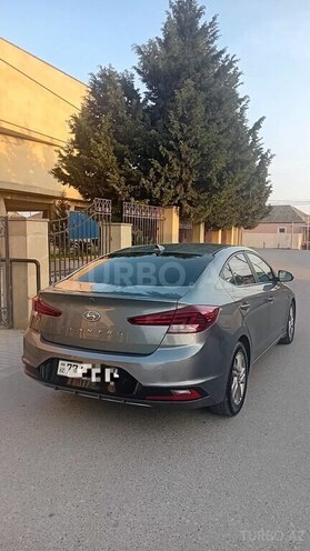 Hyundai Elantra 2019, 119,800 km - 2.0 l - Bakı