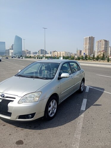 Toyota Corolla 2006, 306,000 km - 1.4 l - Bakı