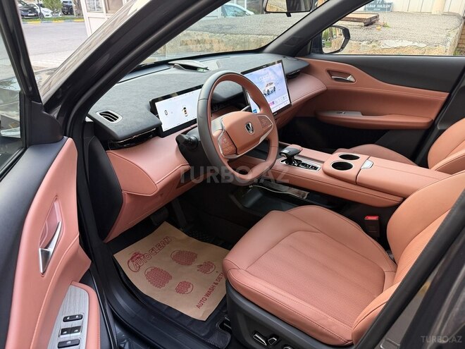 Changan  2025, 16,000 km - 1.5 l - Bakı