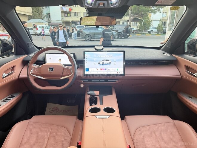 Changan  2025, 16,000 km - 1.5 l - Bakı