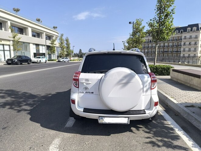 Toyota RAV4 2012, 128,600 km - 2.0 л - Bakı