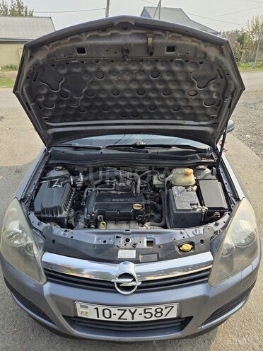 Opel Astra 2006, 252,000 km - 1.4 l - Ağcabədi