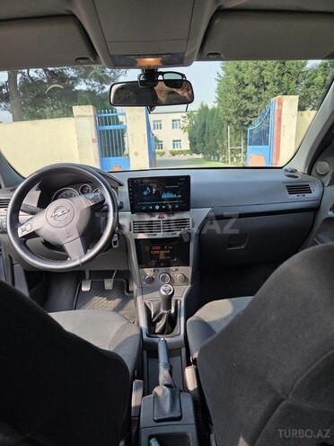 Opel Astra 2006, 252,000 km - 1.4 l - Ağcabədi