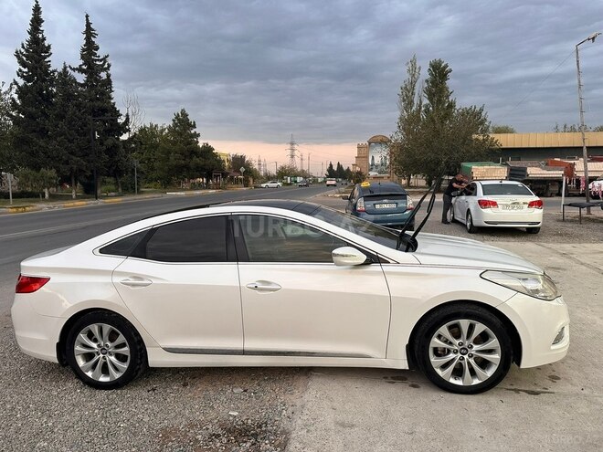 Hyundai Azera 2012, 225,000 km - 2.4 l - Beyləqan