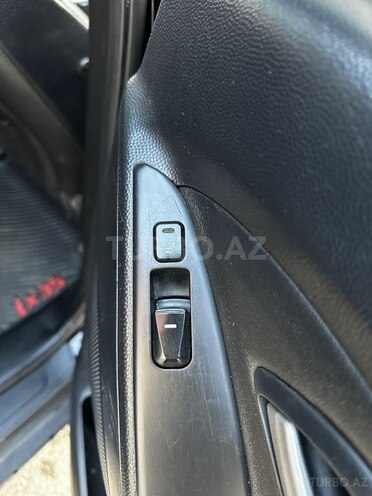 Hyundai ix35 2011, 251,000 km - 2.0 l - Bakı