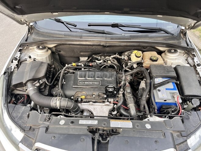 Chevrolet Cruze 2015, 230,000 km - 1.4 l - Göyçay