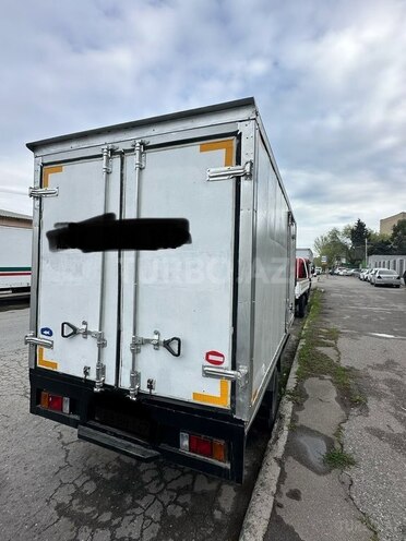 Isuzu NKR 55 L 2007, 630,000 km - 2.8 l - Quba