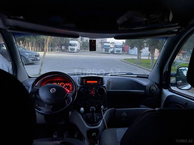 Fiat Doblo 2014, 250,000 km - 1.4 l - Bakı