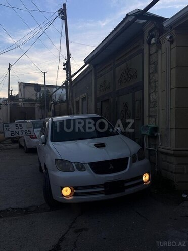 Mitsubishi Airtrek 2002, 323,263 km - 2.0 л - Bakı