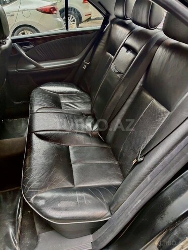 Mercedes E 280 2000, 269,000 km - 2.8 l - Bakı