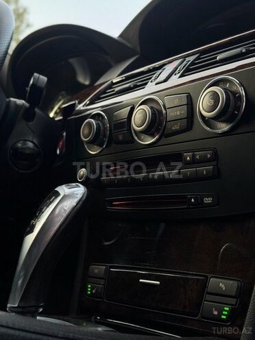 BMW 530 2008, 300,000 km - 3.0 l - Bakı