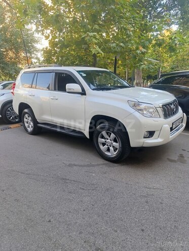 Toyota Land Cruiser Prado 2011, 299,000 km - 2.7 l - Bakı