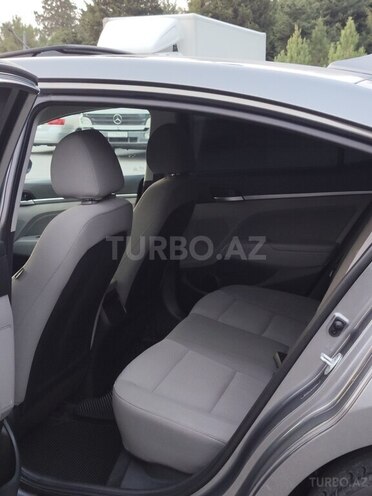 Hyundai Elantra 2019, 116,000 km - 2.0 l - Bakı