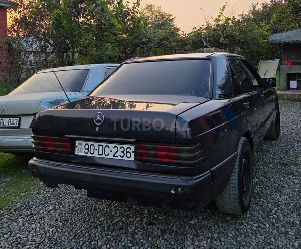 Mercedes 190 1989, 358,054 km - 2.0 l - Masallı