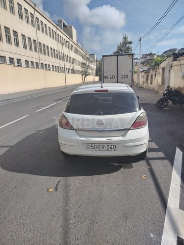 Opel Astra 2009, 335,000 km - 1.4 l - Bakı