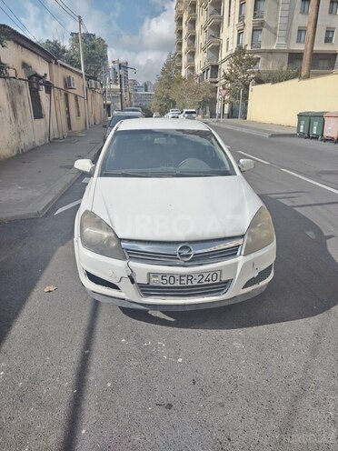 Opel Astra 2009, 335,000 km - 1.4 l - Bakı