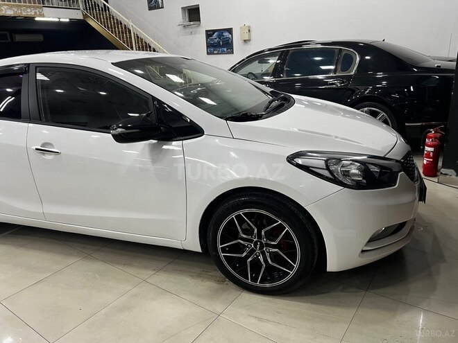 Kia Cerato 2015, 227,000 km - 1.6 л - Bakı