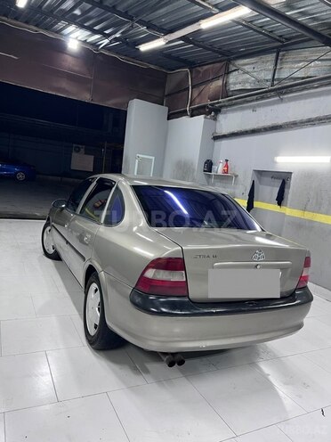 Opel Vectra 1997, 228,453 km - 1.6 l - Bakı