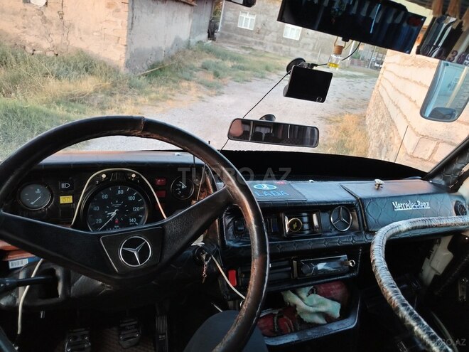 Mercedes 208 D 1994, 525,252 km - 2.9 л - Naxçıvan