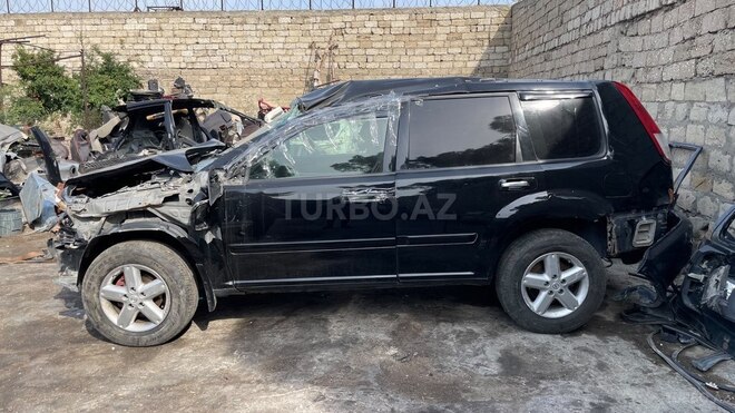 Nissan X-Trail 2002, 190,000 km - 2.0 л - Bakı