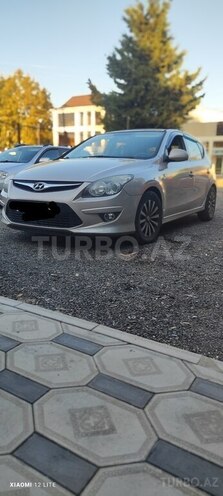 Hyundai i30 2011, 290,000 km - 1.4 л - Masallı