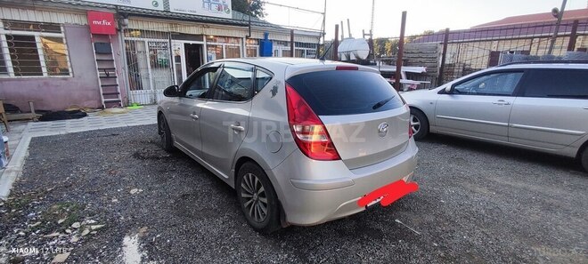 Hyundai i30 2011, 290,000 km - 1.4 л - Masallı