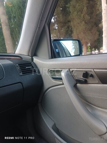 Mercedes C 200 1999, 360,000 km - 2.0 л - Beyləqan
