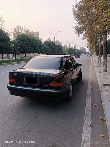 Mercedes C 200 1999, 360,000 km - 2.0 л - Beyləqan