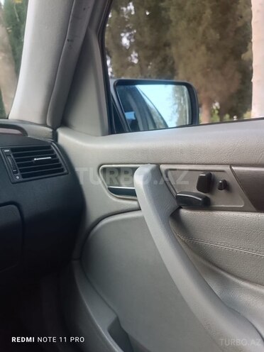 Mercedes C 200 1999, 360,000 km - 2.0 л - Beyləqan