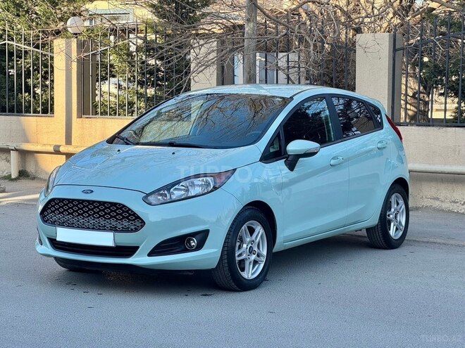 Ford Fiesta 2017, 104,000 km - 1.0 l - Bakı