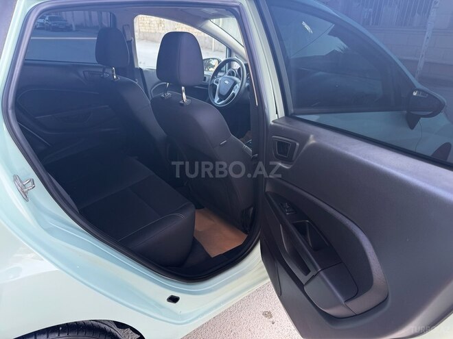Ford Fiesta 2017, 104,000 km - 1.0 l - Bakı