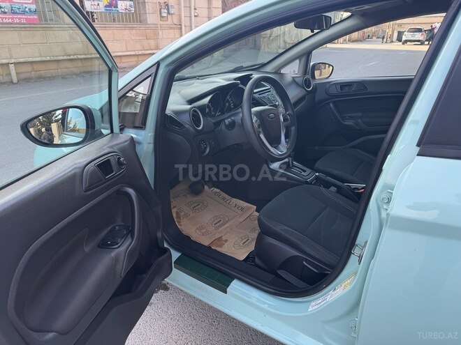 Ford Fiesta 2017, 104,000 km - 1.0 l - Bakı