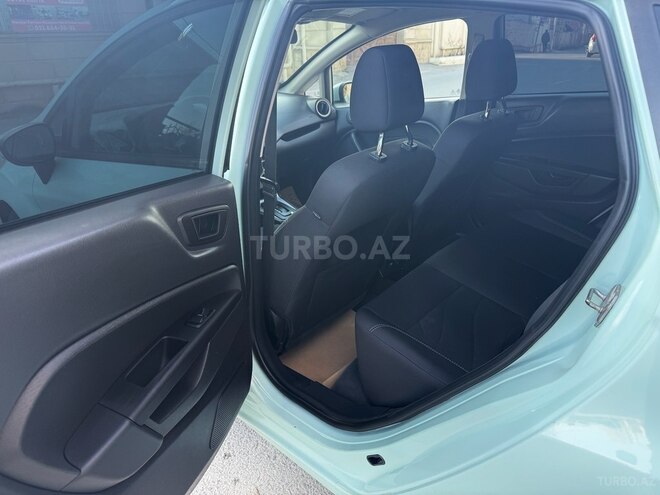 Ford Fiesta 2017, 104,000 km - 1.0 l - Bakı