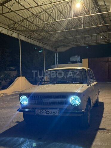 LADA (VAZ) 21011 1979, 80,000 km - 1.3 l - Saatlı