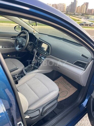 Hyundai Elantra 2019, 135,122 km - 2.0 l - Bakı