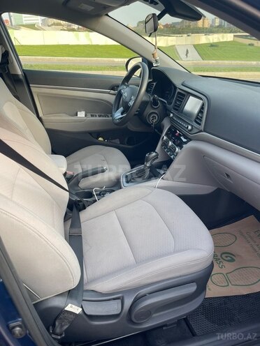 Hyundai Elantra 2019, 135,122 km - 2.0 l - Bakı