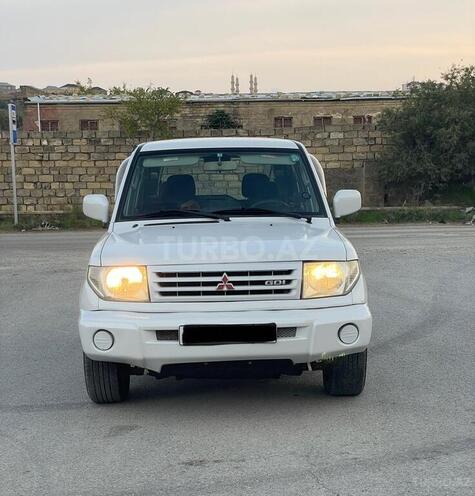 Mitsubishi Pajero io 1999, 250,000 km - 1.8 l - Bakı