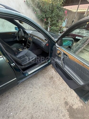Mercedes E 200 1996, 392,142 km - 2.0 л - Ağstafa