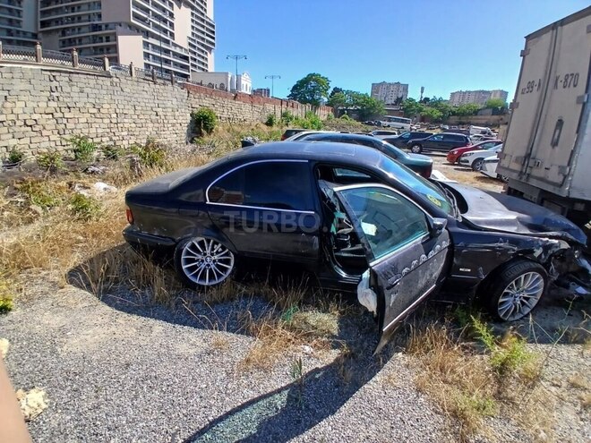 BMW 520 1998, 320,000 km - 2.0 l - Bakı