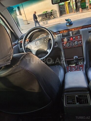 Mercedes E 200 2000, 330,000 km - 2.0 l - Bakı